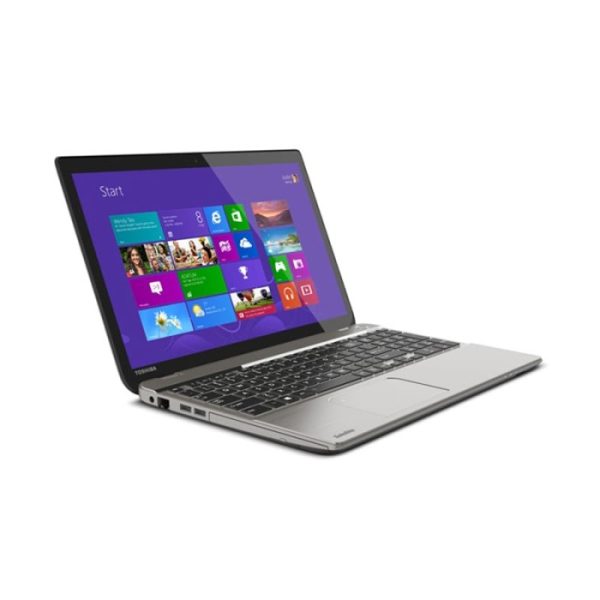 Toshiba Satellite P55-B5181SM foto 2.jpg