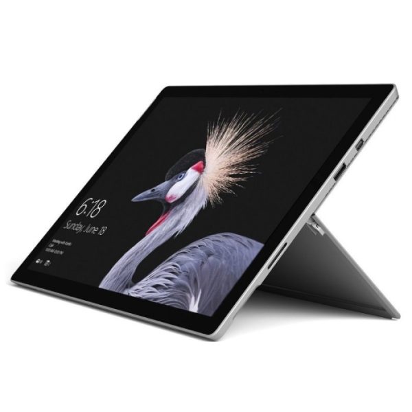 Microsoft Surface Pro 5 + toetsenbord foto 1.jpg