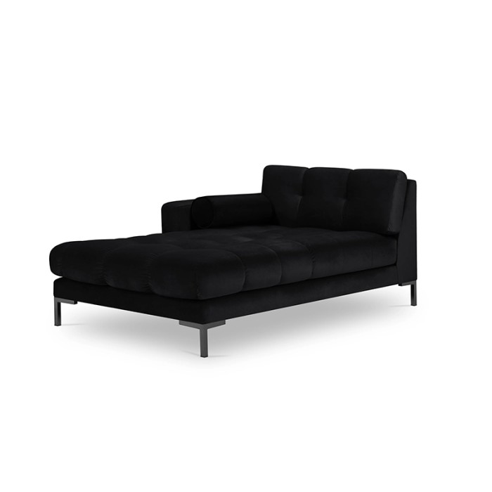 Haluta chaise longue in zwarte stof met gewatteerde zitting, metalen poten en modern design.jpg
